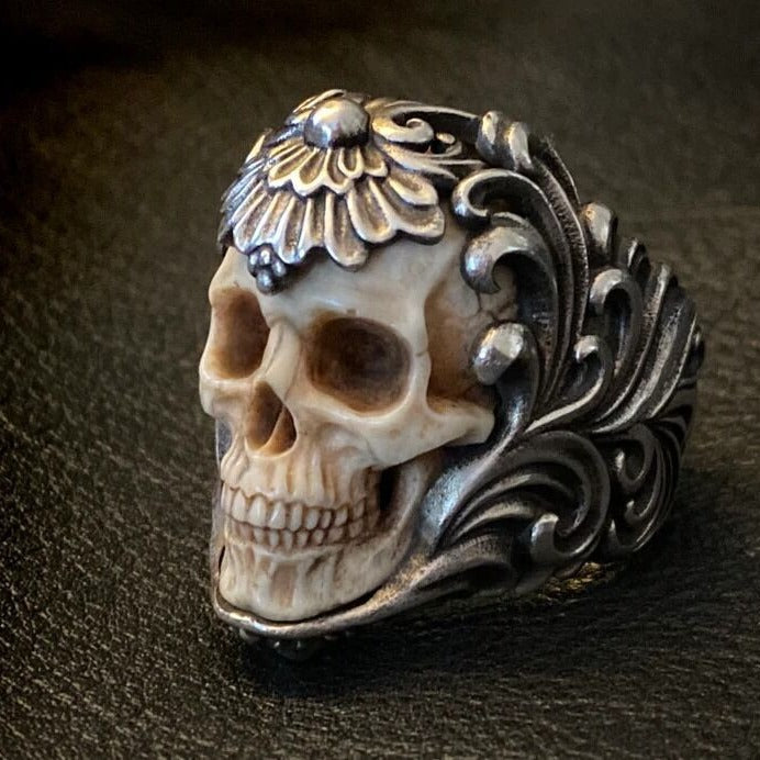 Hot Sale 40% OFF💥Vintage Polish Floral Armor Antler Skull Ring