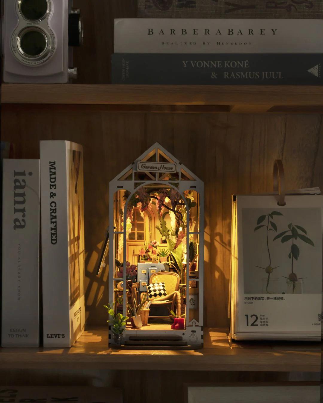 3D Wooden DIY Book Nook - Build Magic Pharmacist Book Nook from Scratch [ PROMOTION DAY -40%]